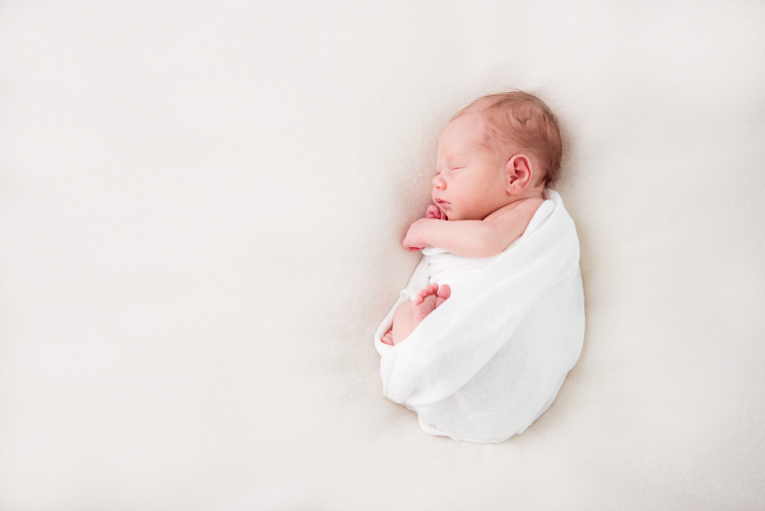 Przygotowanie do narodzin dziecka: jakie pampersy wybrać?